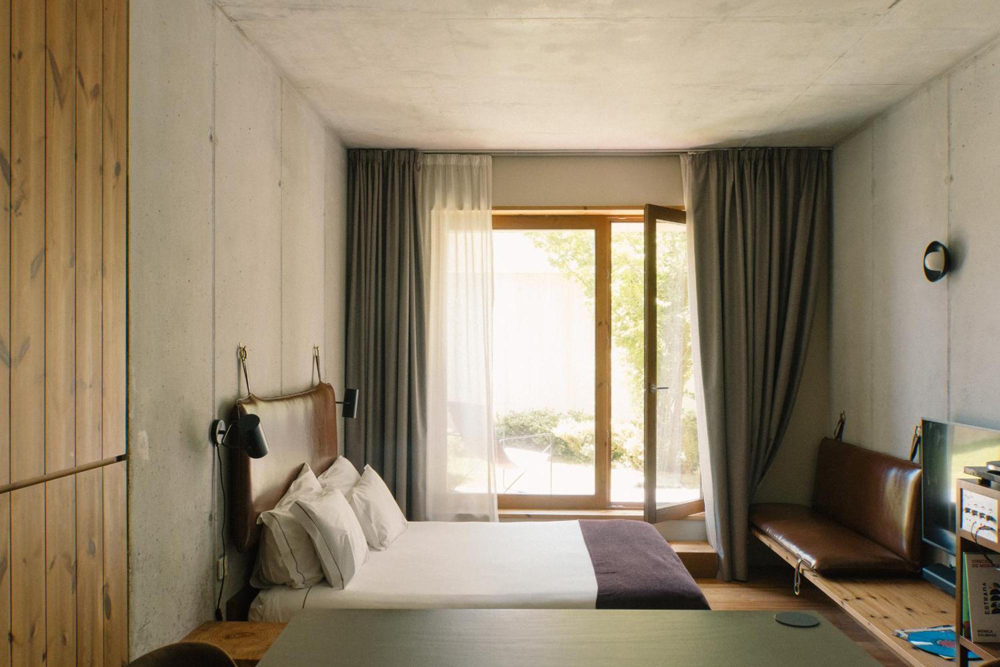Outsite Porto Mouco Hotel Phòng bức ảnh